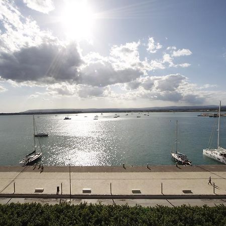 Ortigia Camere Con Vista Da Giulio B&B Szirakúza Kültér fotó