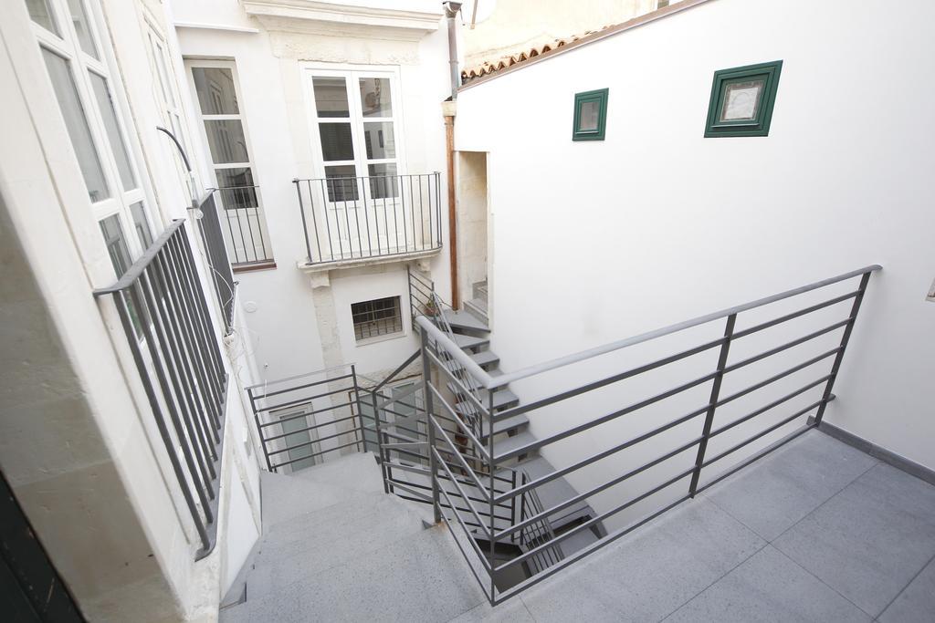 Ortigia Camere Con Vista Da Giulio B&B Szirakúza Kültér fotó