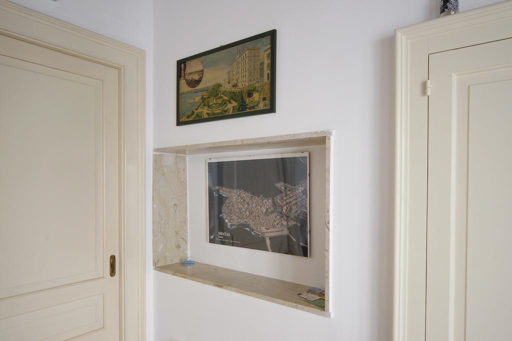 Ortigia Camere Con Vista Da Giulio B&B Szirakúza Kültér fotó